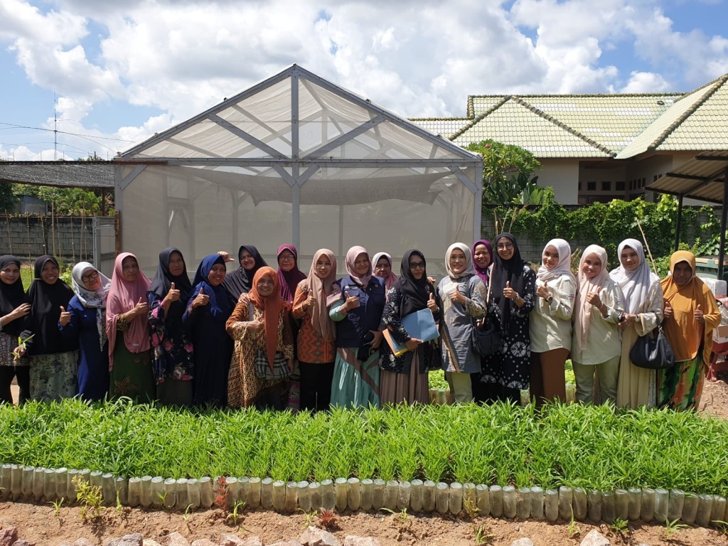 Kebun KWT